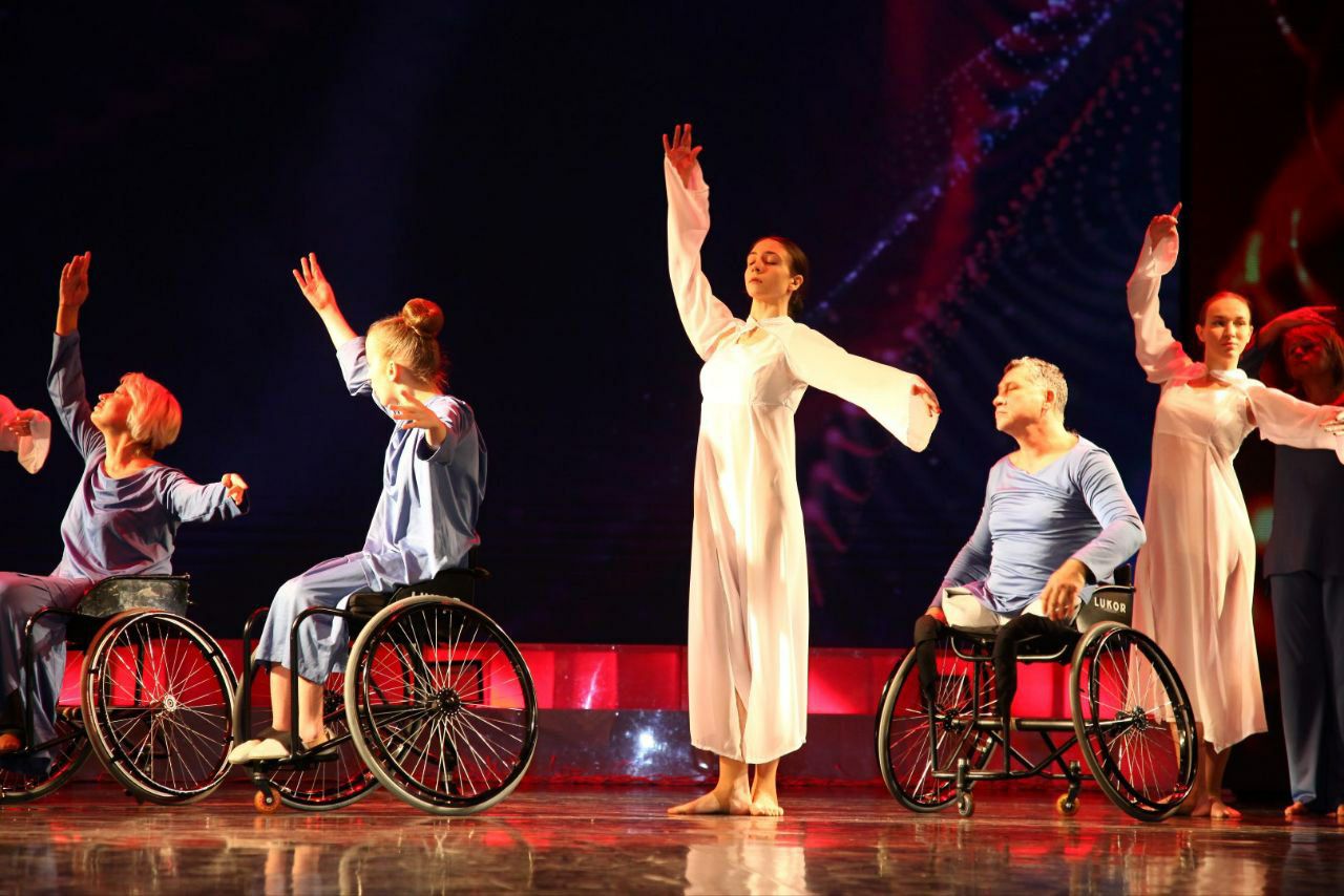 Инклюзивный фестиваль «Культура без границ» стартовал в Саратове